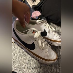 Women’s Nike legacy